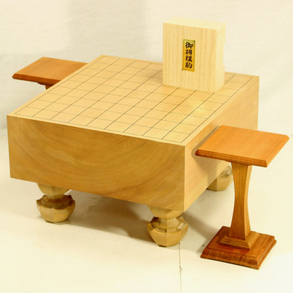 本桂将棋盤40号(4寸) 将棋駒+駒台3点セット (本つげ特上彫（水無瀬